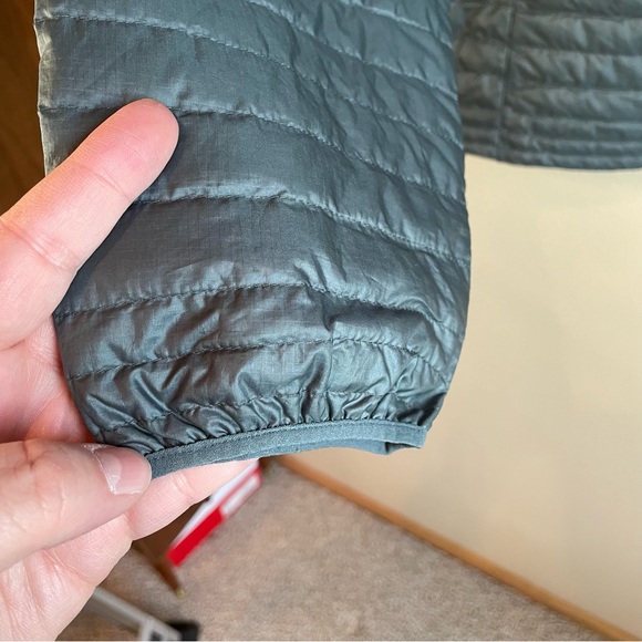 Patagonia Teal Jacket - Picture 6 of 9